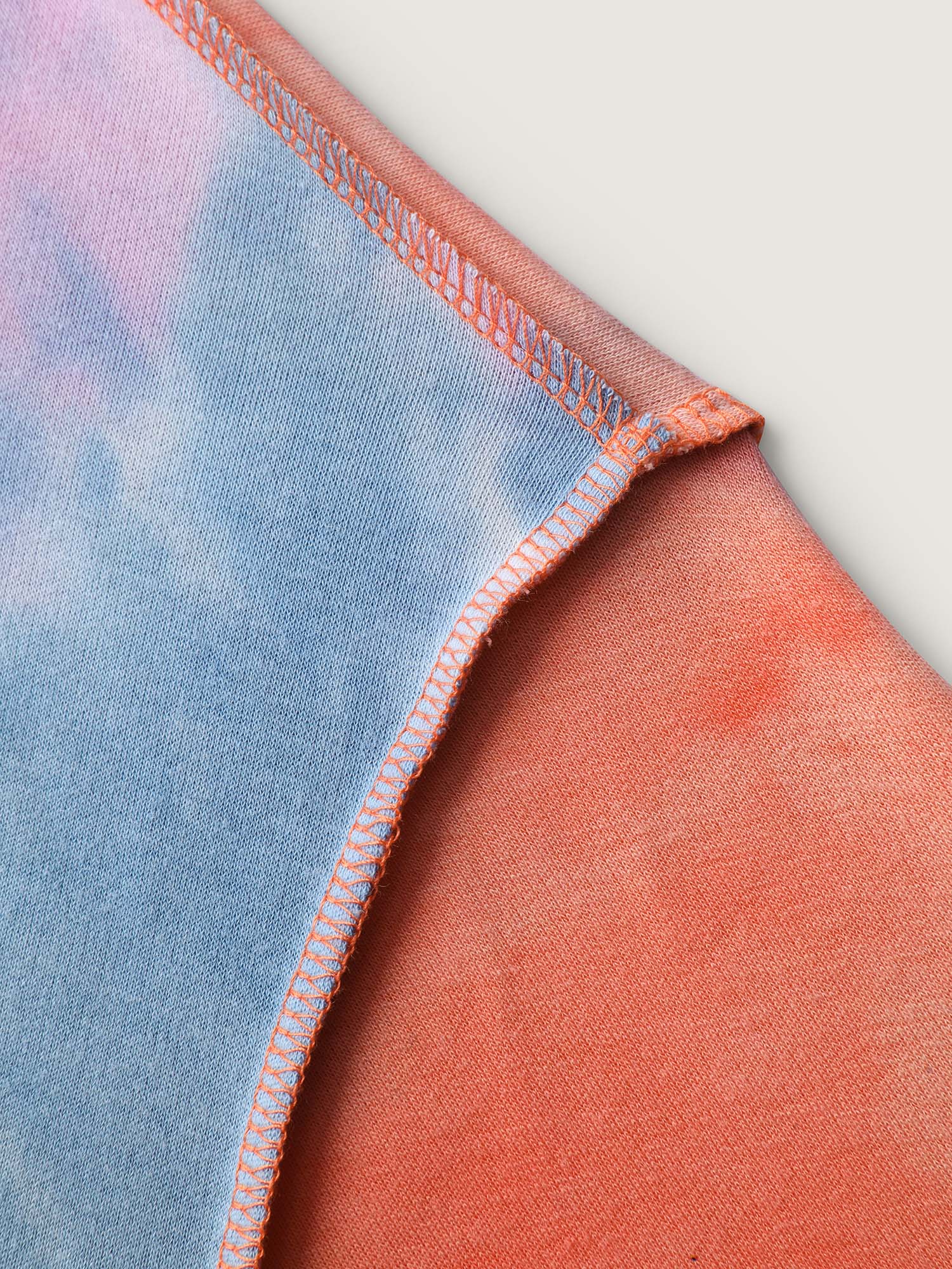 Colorful Relaxed-Fit Pockets Hoodie - Image 6