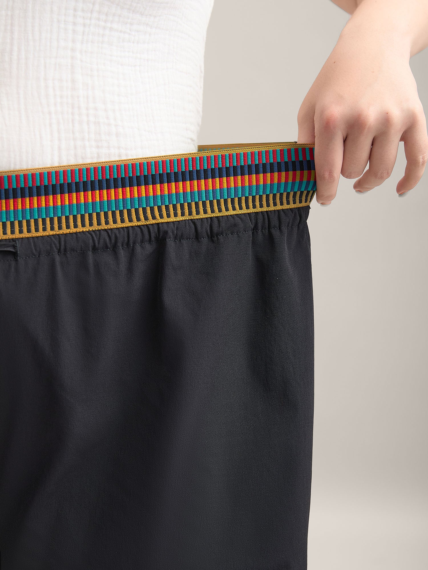 Colorful Thread Waist Wide-Leg Shorts - Image 2