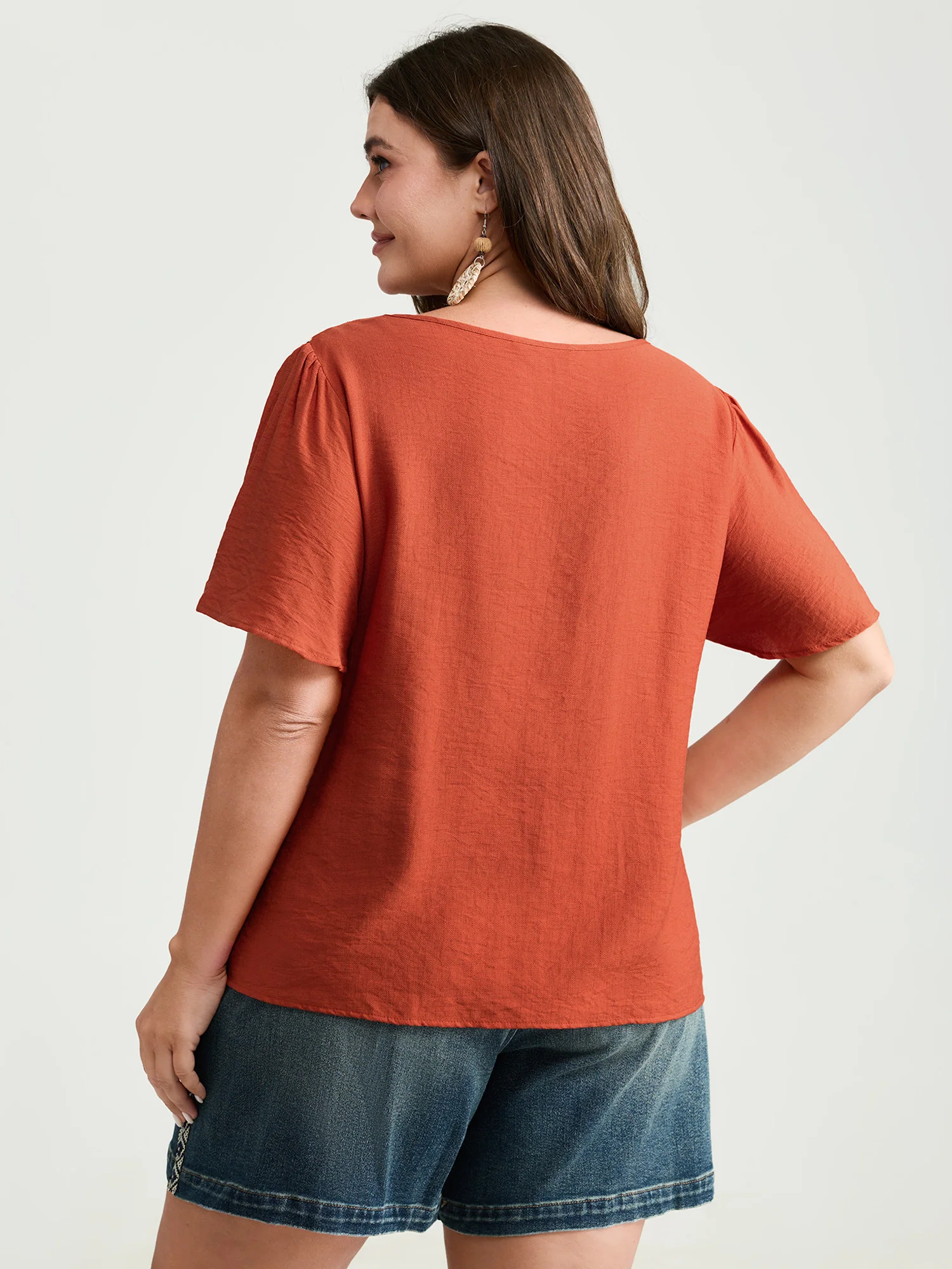 Colorful Wavy Shoulder V-Neck Plain Blouse - Image 4