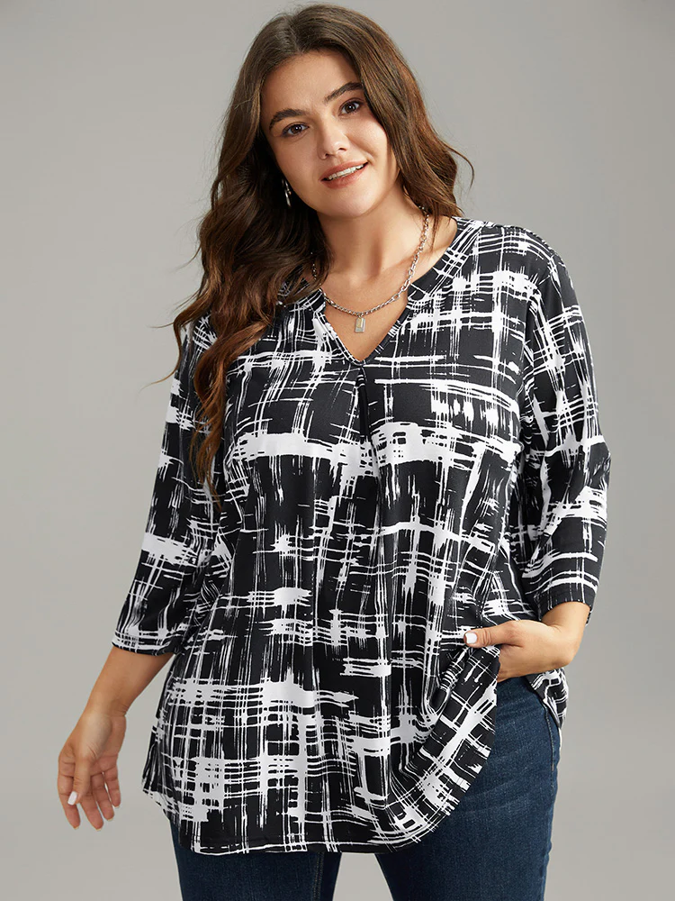 Contrast Colorblock Notched Plicated T-shirt - Image 2