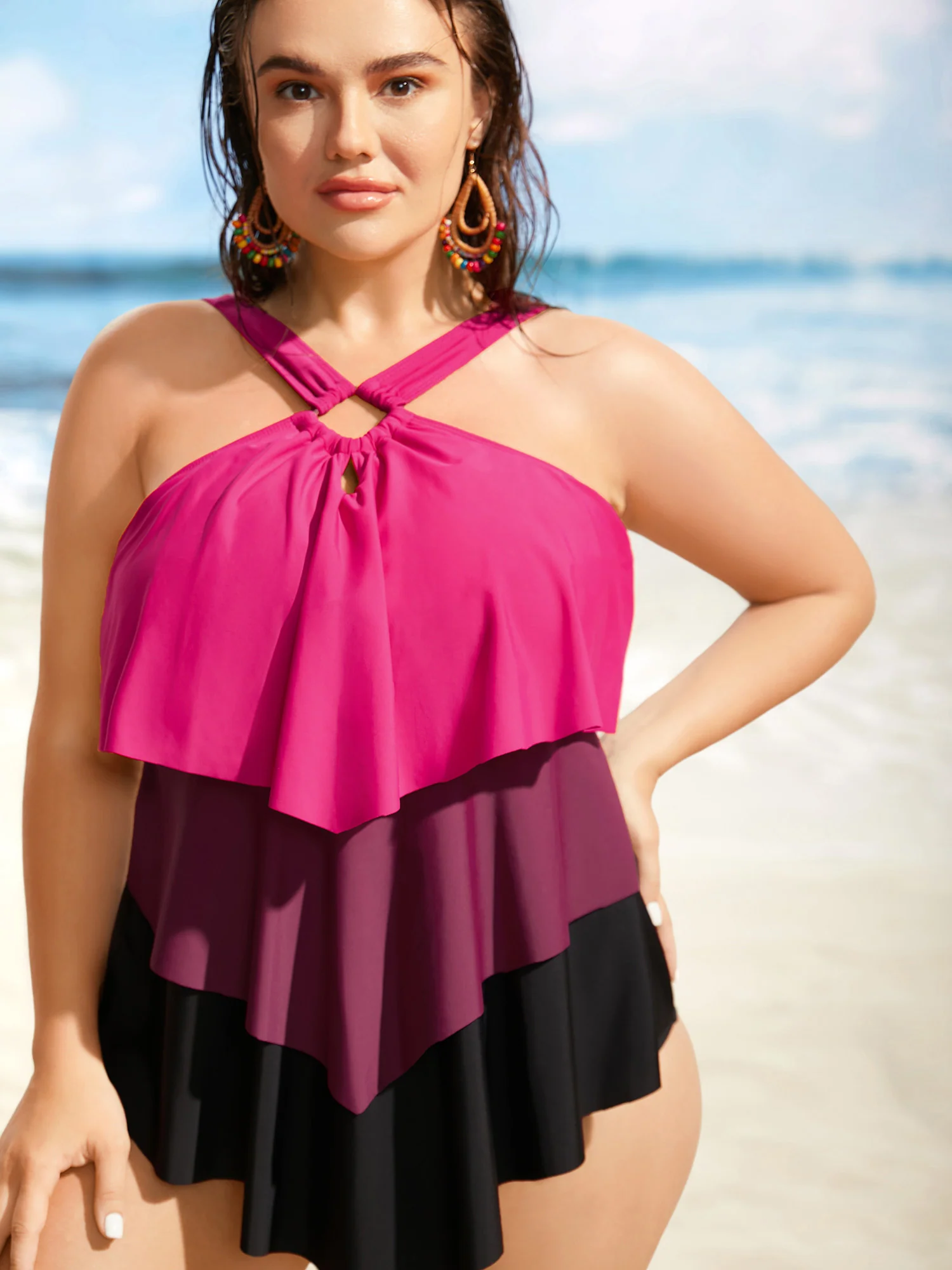 Contrast Cut Out Tiered Hem One Piece Swimsuit - Image 2