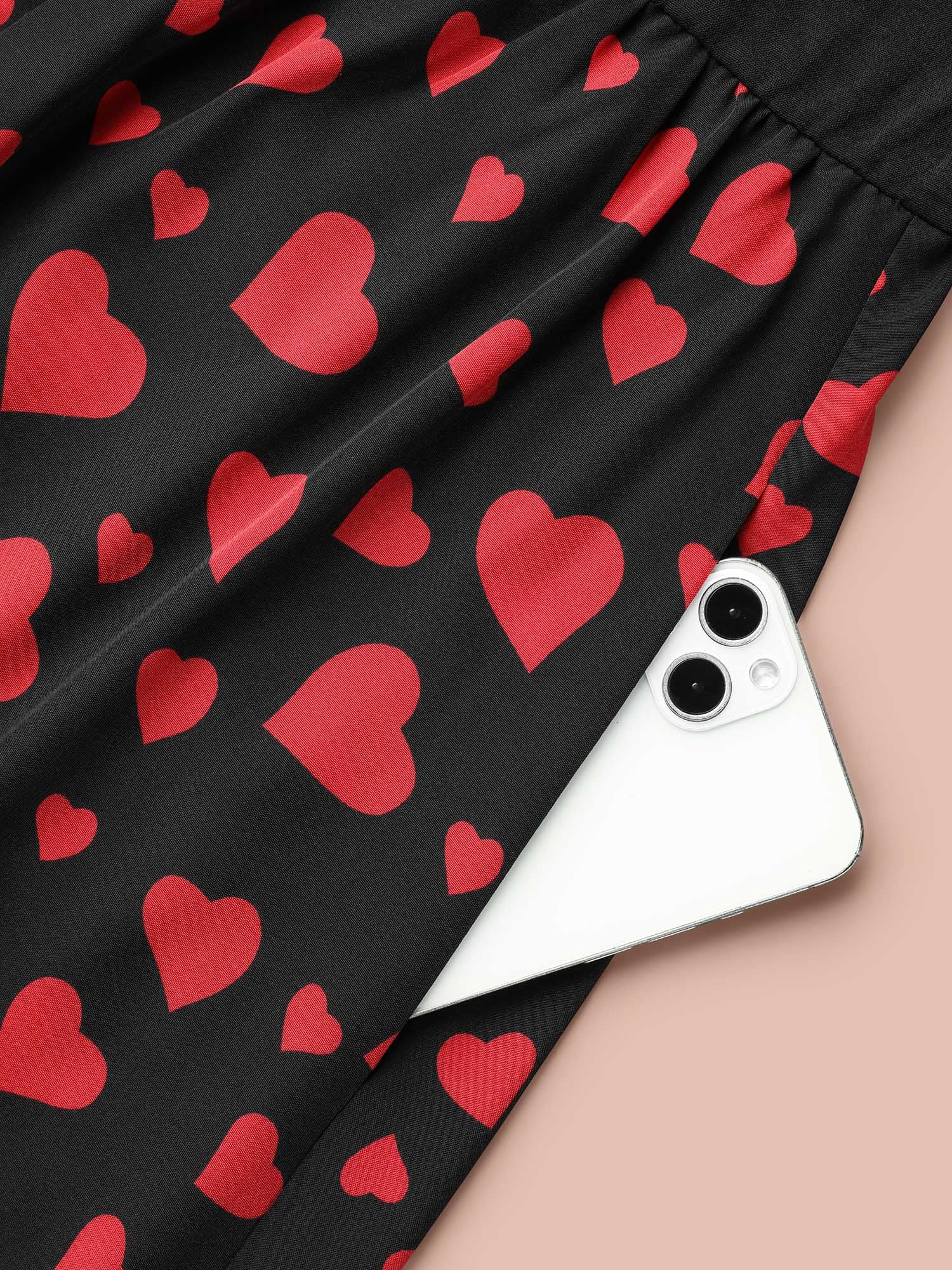 Contrast Heart Pattern Notched Collar Dress - Image 7