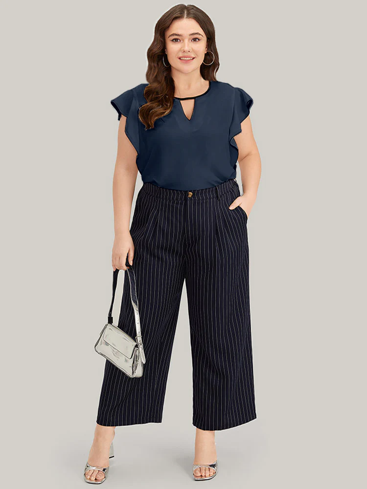 Contrast Keyhole Ruffle Trim Cap Sleeve Blouse - Image 3