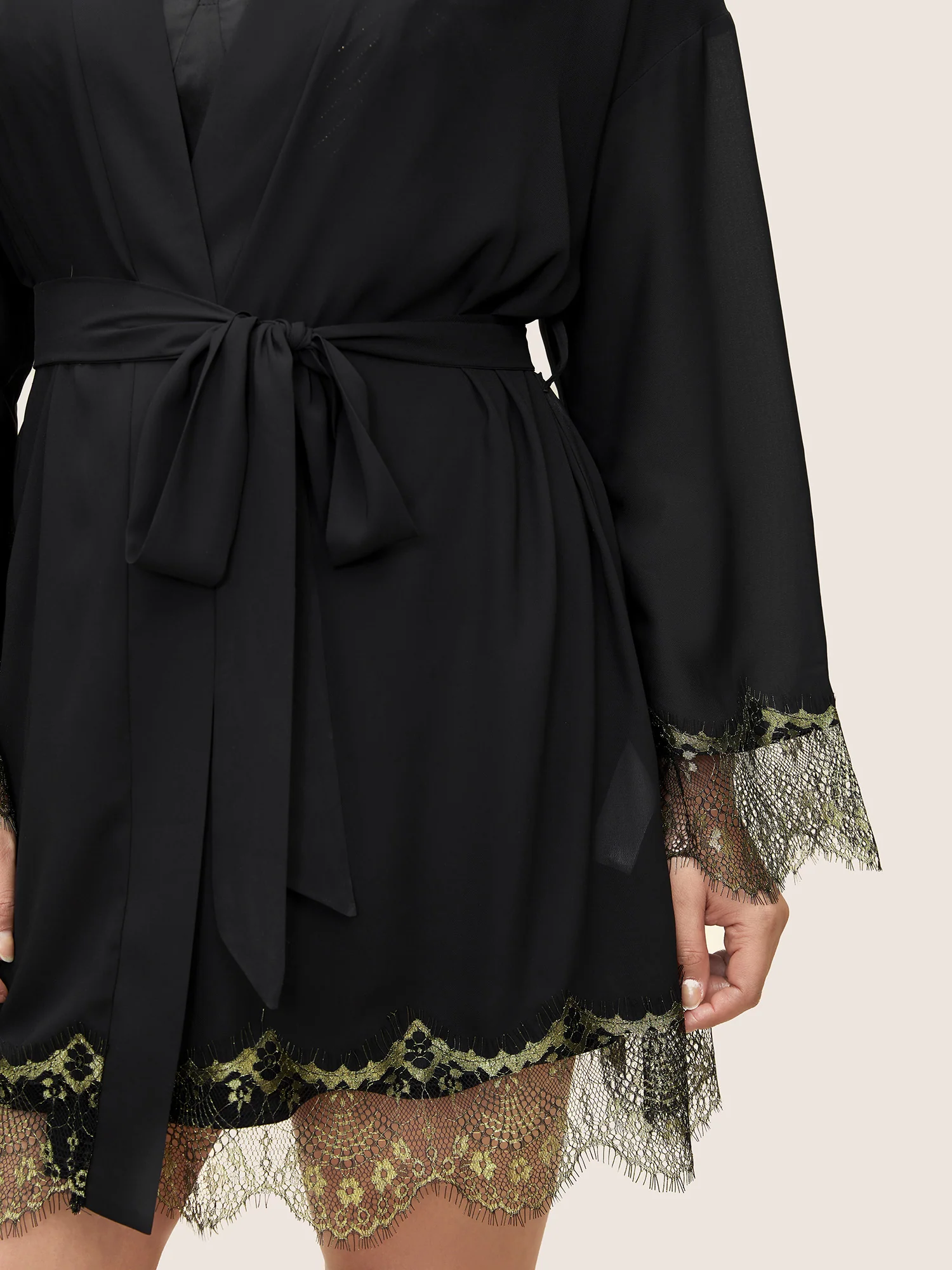 Contrast Lace Patchwork Scalloped Trim Belted Robe - Image 5