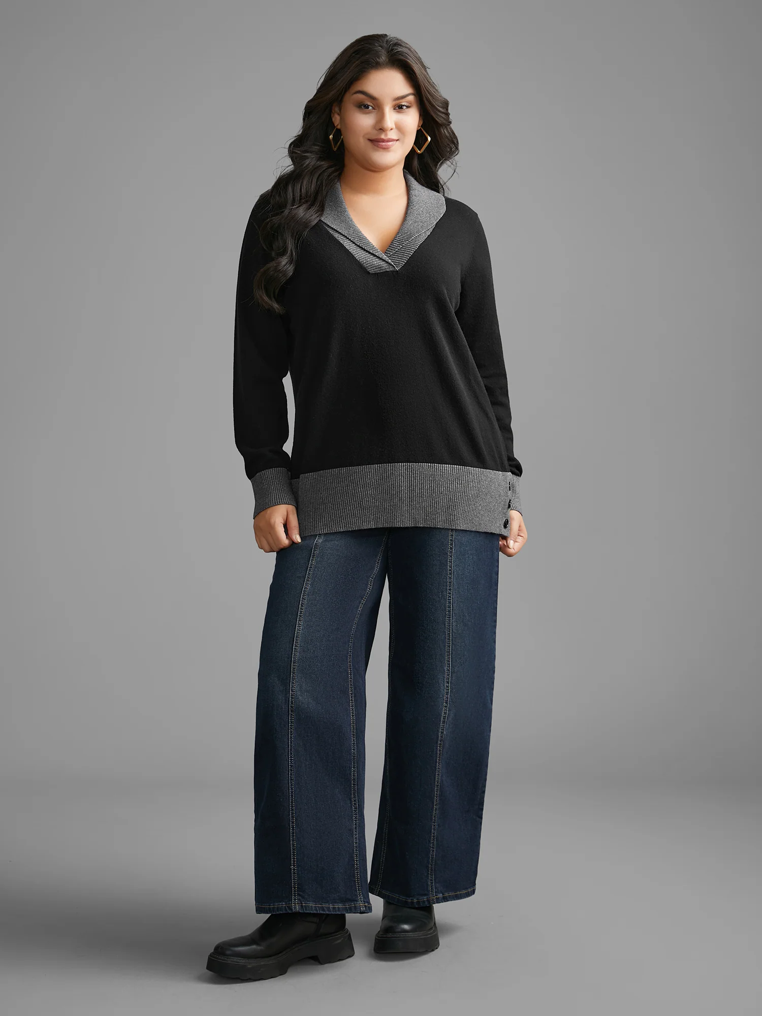 Contrast Overlap Collar Button Detail Pullover - Image 3