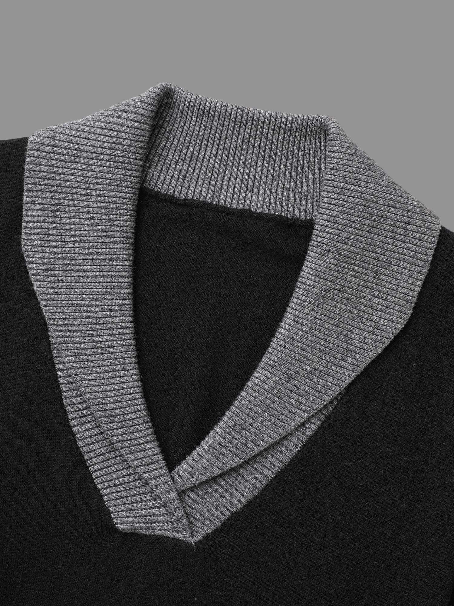 Contrast Overlap Collar Button Detail Pullover - Image 6