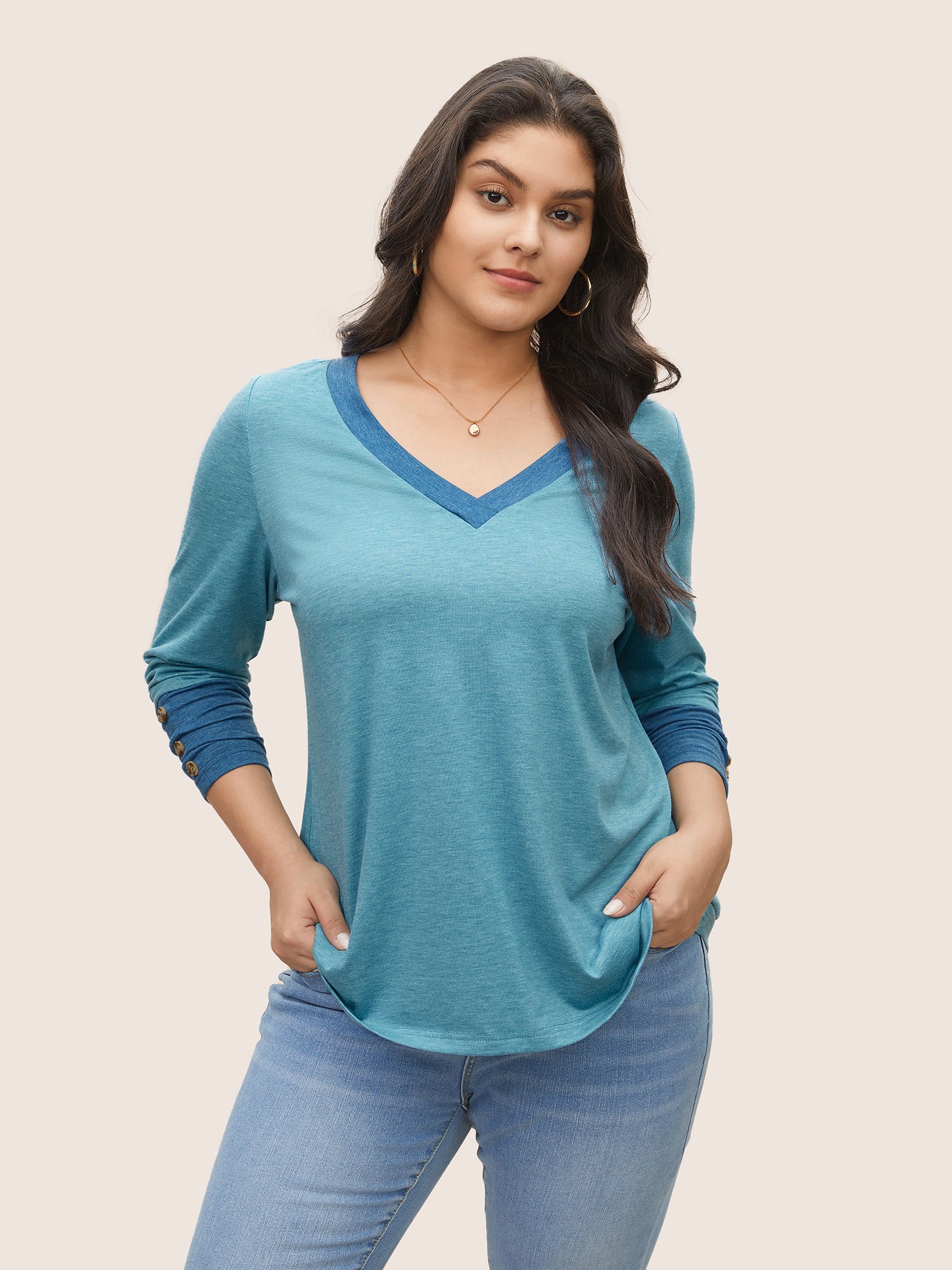 Contrast Patchwork Button Detail T-shirt - Image 4