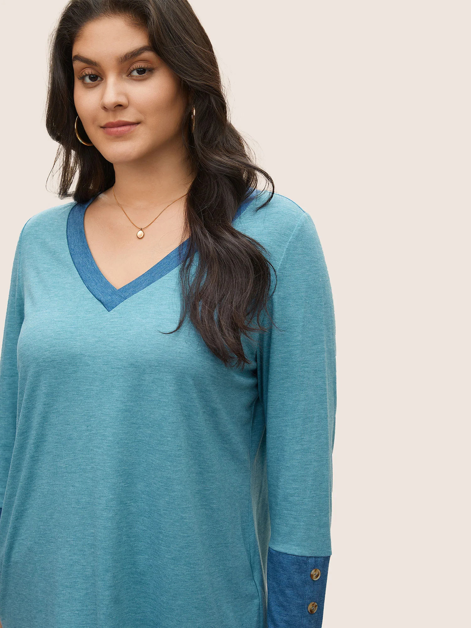 Contrast Patchwork Button Detail T-shirt - Image 5