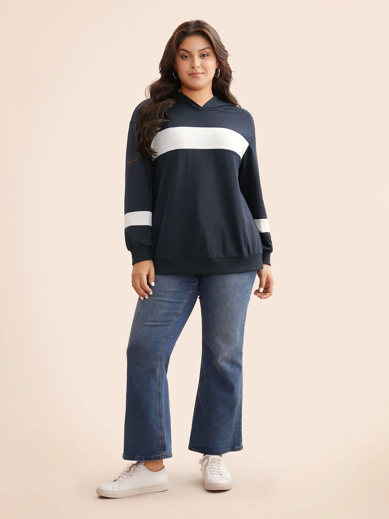 Contrast Patchwork Hooded Sweatshirt - Image 4