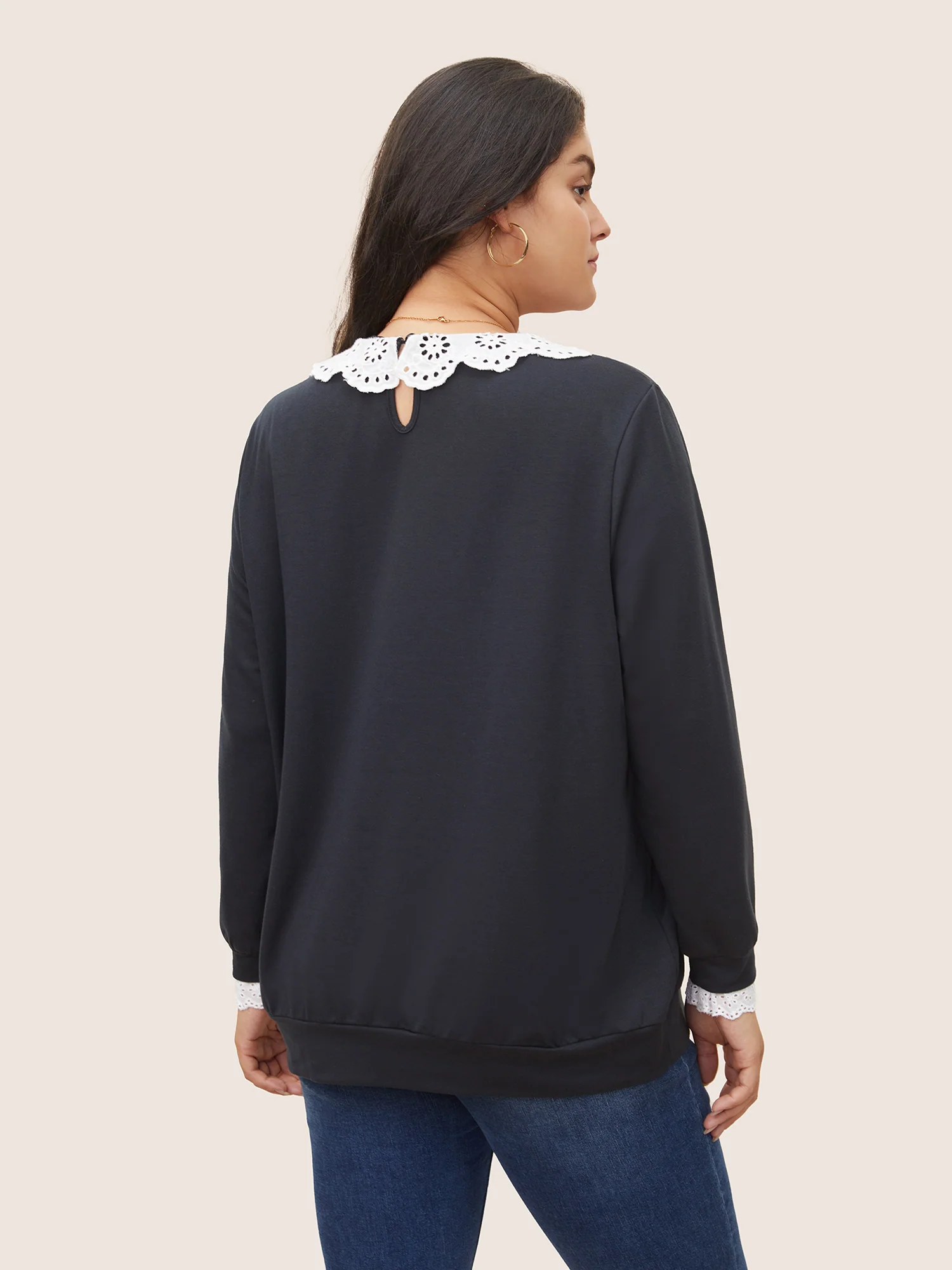 Contrast Peter Pan Collar Broderie Anglaise Sweatshirt - Image 2