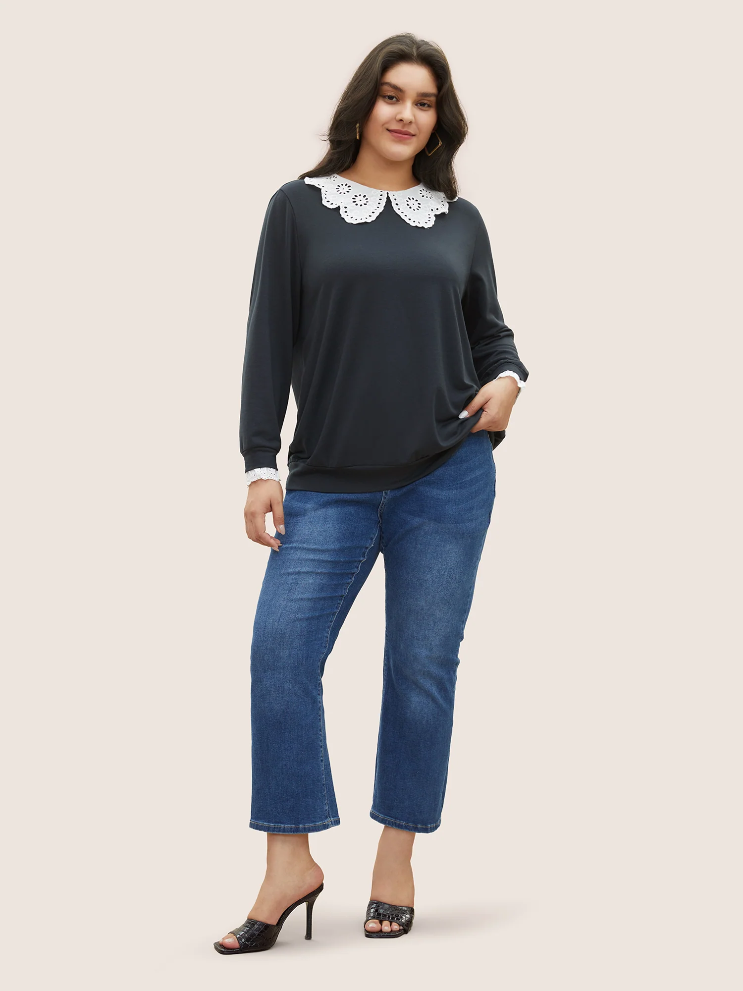 Contrast Peter Pan Collar Broderie Anglaise Sweatshirt - Image 3