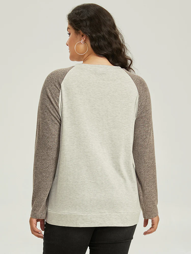 Contrast Raglan Sleeve Patched Pocket T-shirt - Image 6