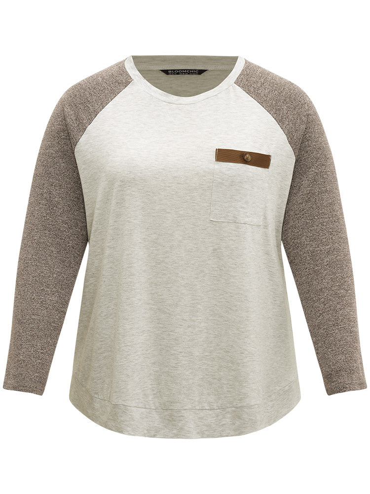 Contrast Raglan Sleeve Patched Pocket T-shirt - Image 9