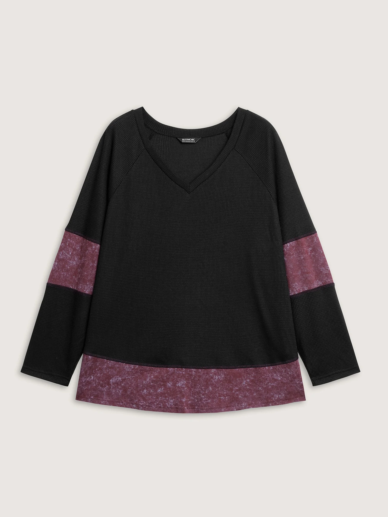 Contrast Stripes Vintage V-Neck T-Shirt - Image 7
