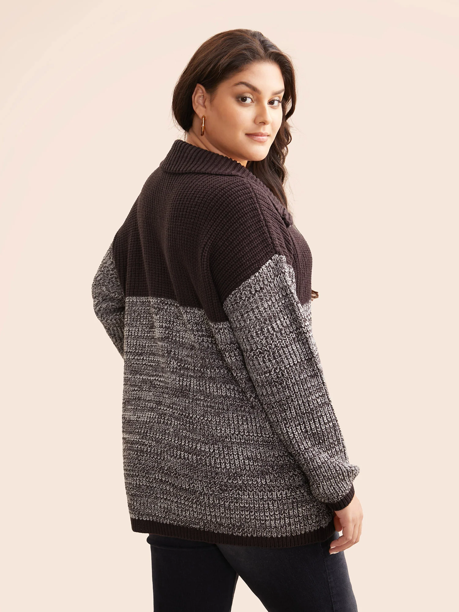 Contrast Textured Half Zip Pullover - Image 2
