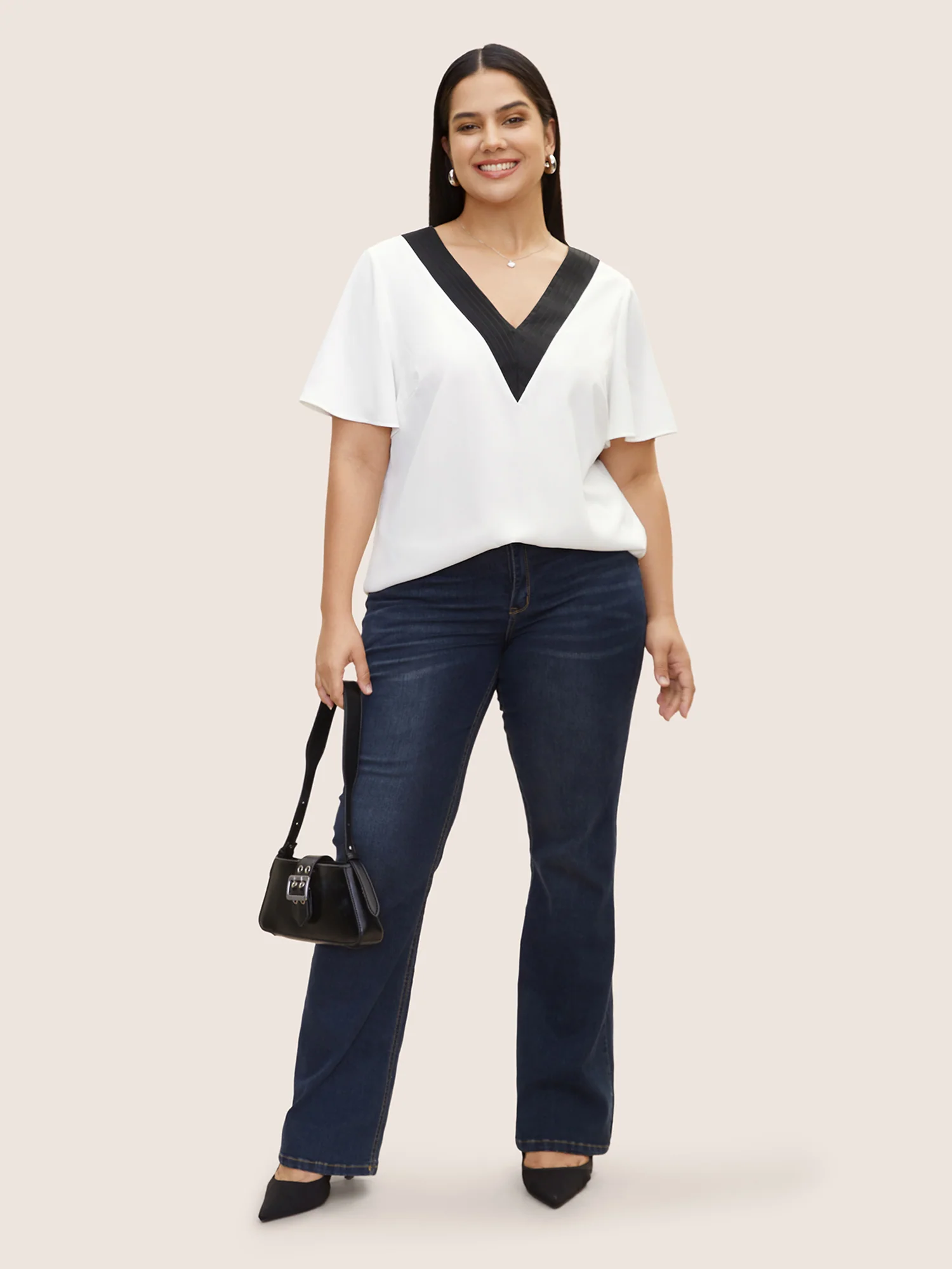 Contrast Trim Pleated Flutter Sleeve Blouse - Image 3