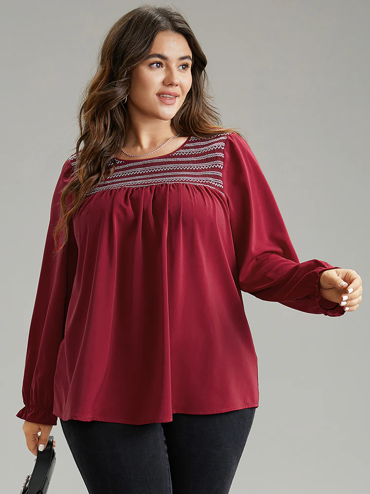 Contrast Trim Plicated Detail Flutter Sleeve Blouse - Image 6