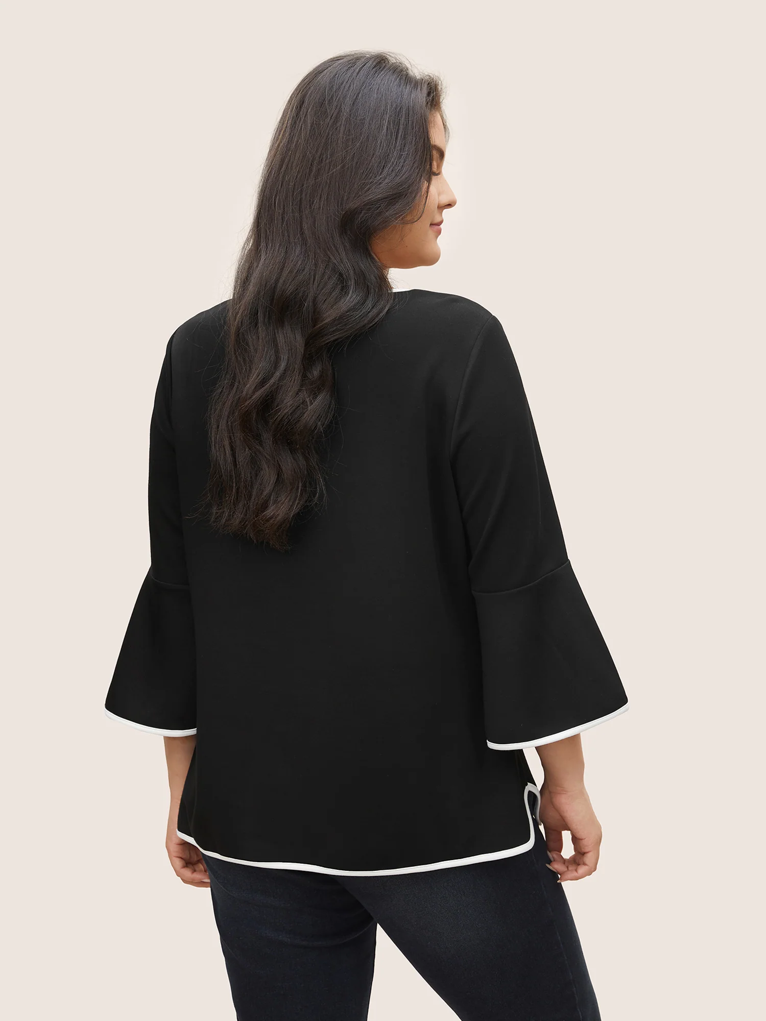 Contrast Trim Round Neck Flutter Sleeve T-shirt - Image 2