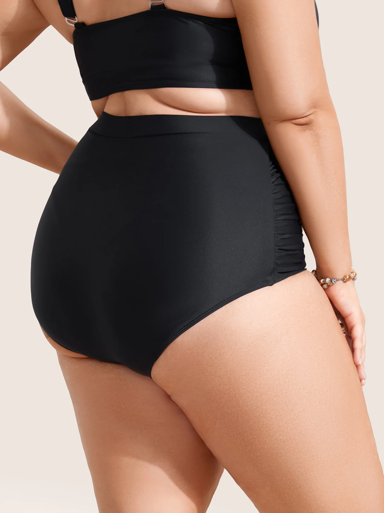 Contrast Trim Ruched High Rise Swim Bottom - Image 2