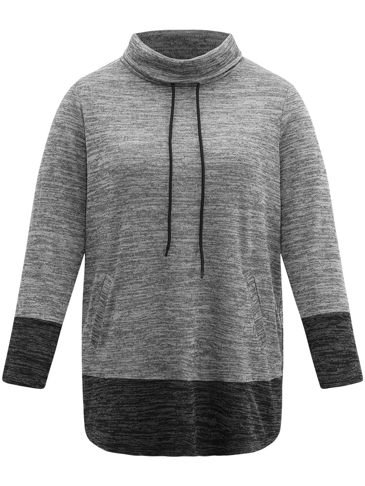 Contrast Turtleneck Pocket Drawstring Sweatshirt - Image 6