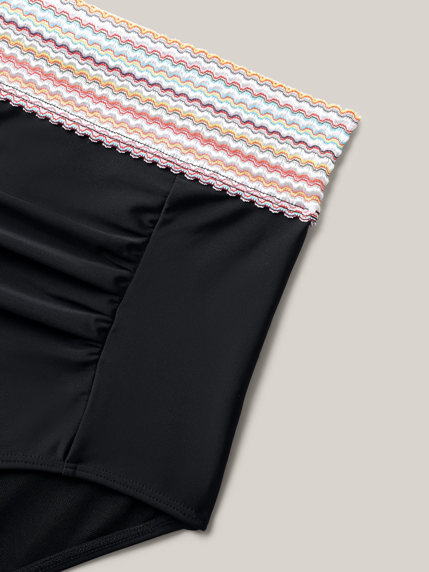 Contrast Waistband Ruched Fitted Swim Bottoms - Image 5