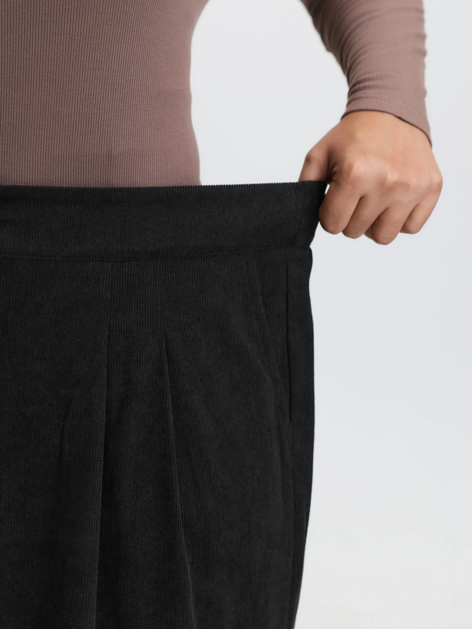 Corduroy Floral Embroidered Hem Wide-Leg Pants - Image 4