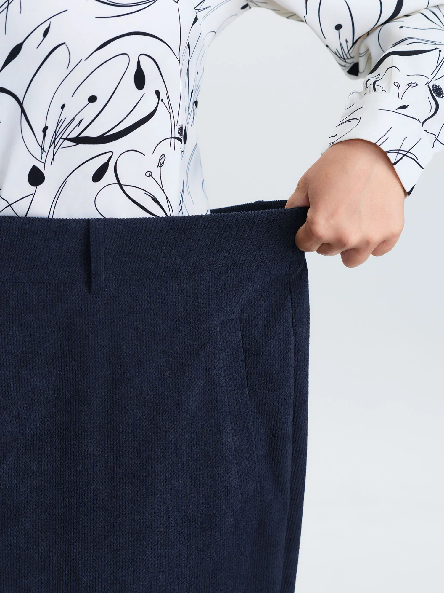 Corduroy Ribbed Straight-Leg Pants - Image 4