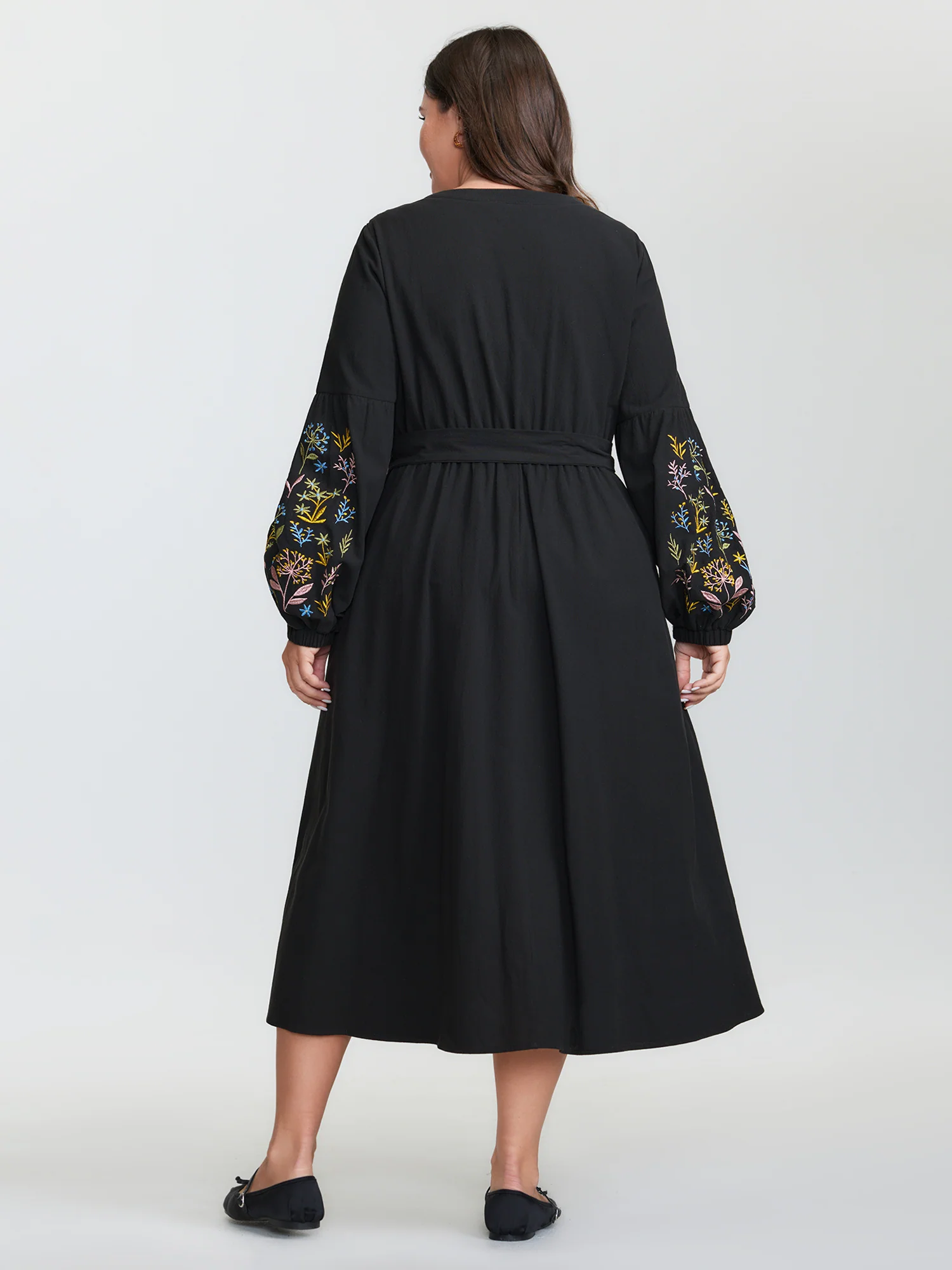 Cotton Floral Embroidery Belted Midi Dress - Image 5