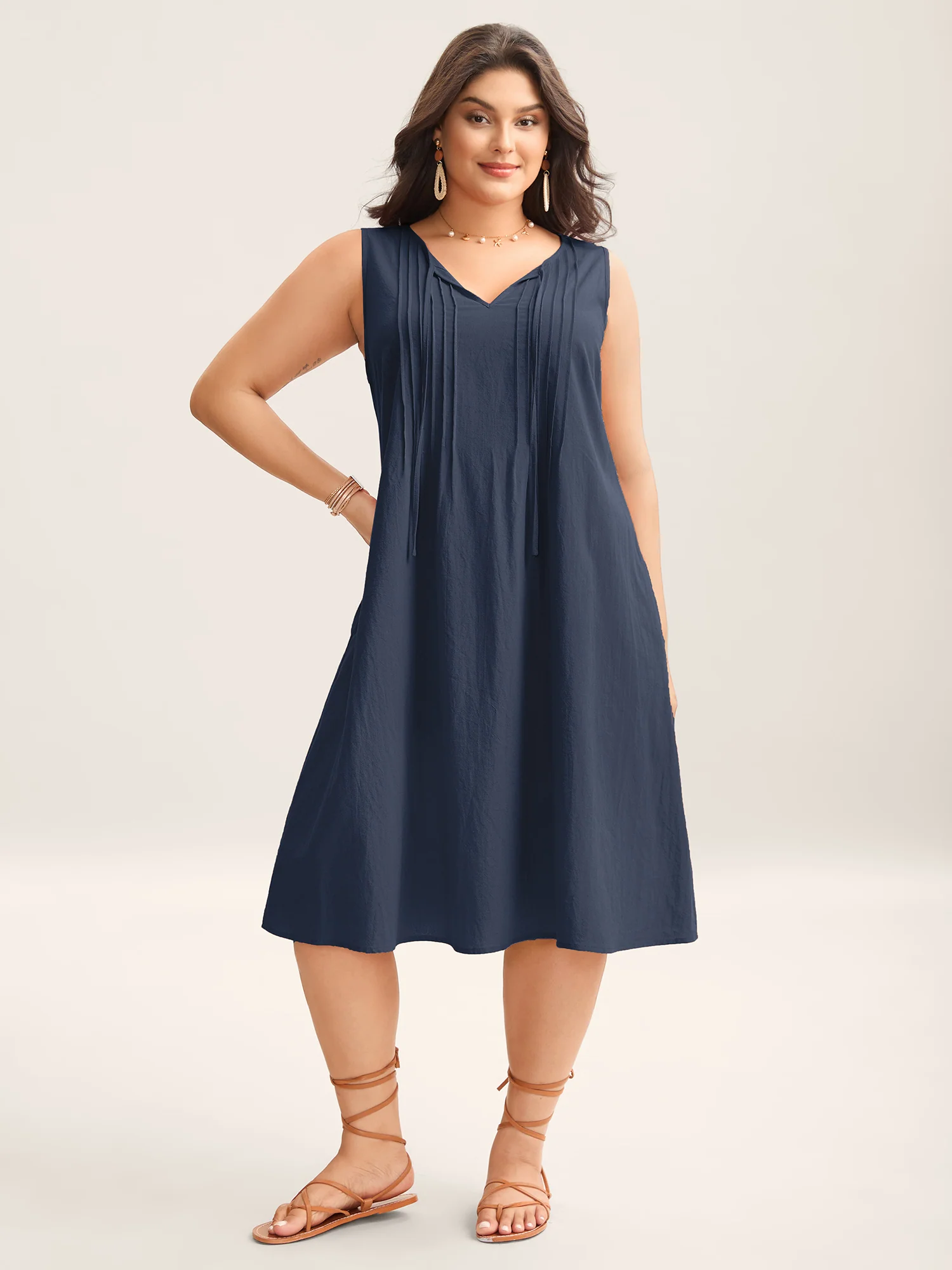 Cotton Toothpick Pleat Plain Midi Dress - Image 3