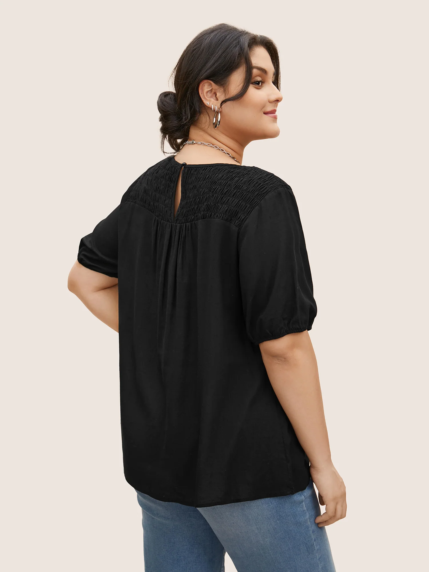 Linen Blend Gathered Shirred Puff Sleeve Blouse - Image 3