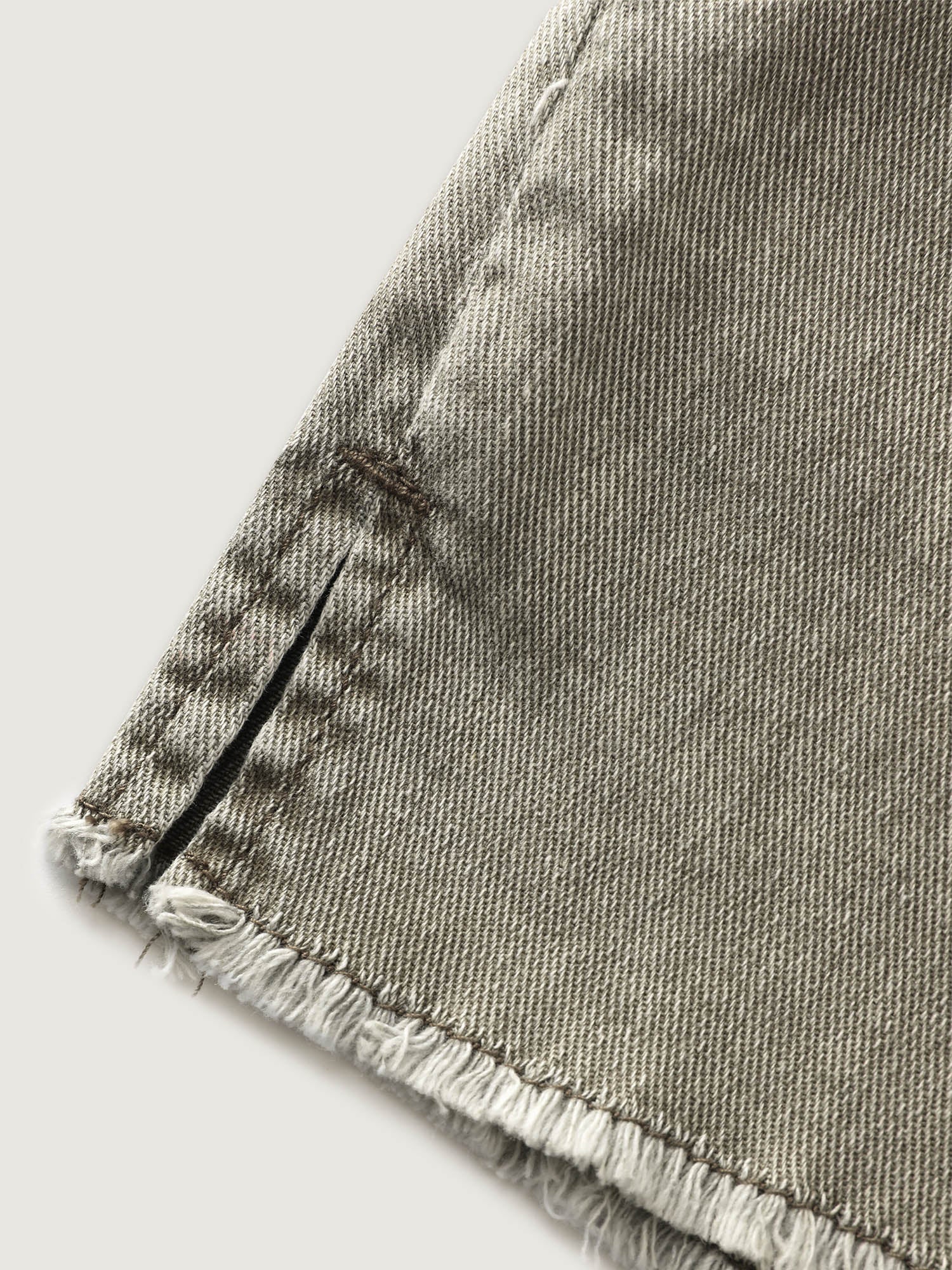 Cotton Pockets Skinny-Fit Denim Shorts - Image 7