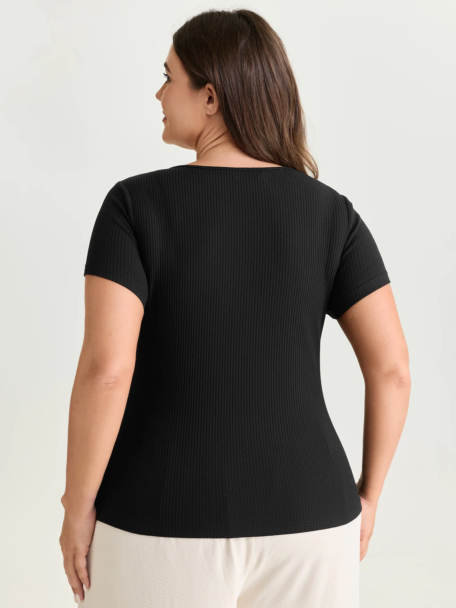 Cotton Scoop Neck Curvy-Fit T-Shirt - Image 4