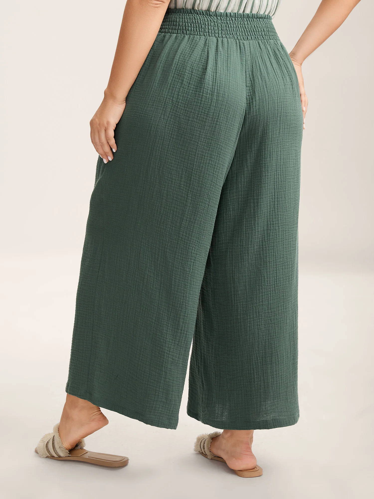 Cotton Shirred Textured Wide-Leg Pants - Image 4
