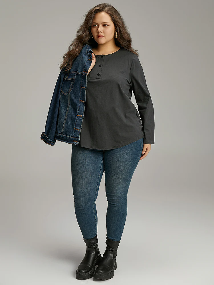 Cotton Solid Button Through Arc Hem T-shirt - Image 4