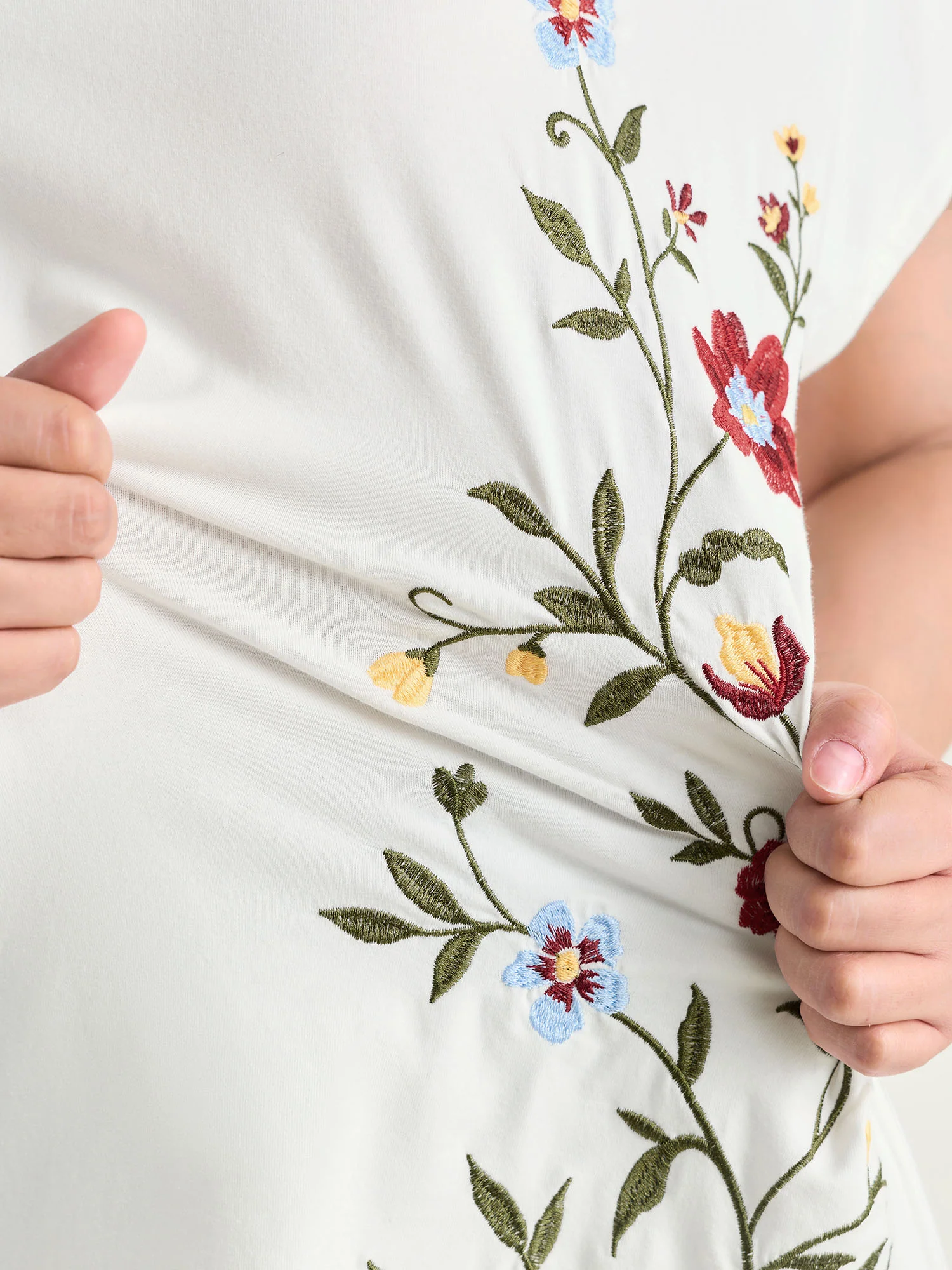 Cotton Stretchy Floral Embroidered Plain T-Shirt - Image 4