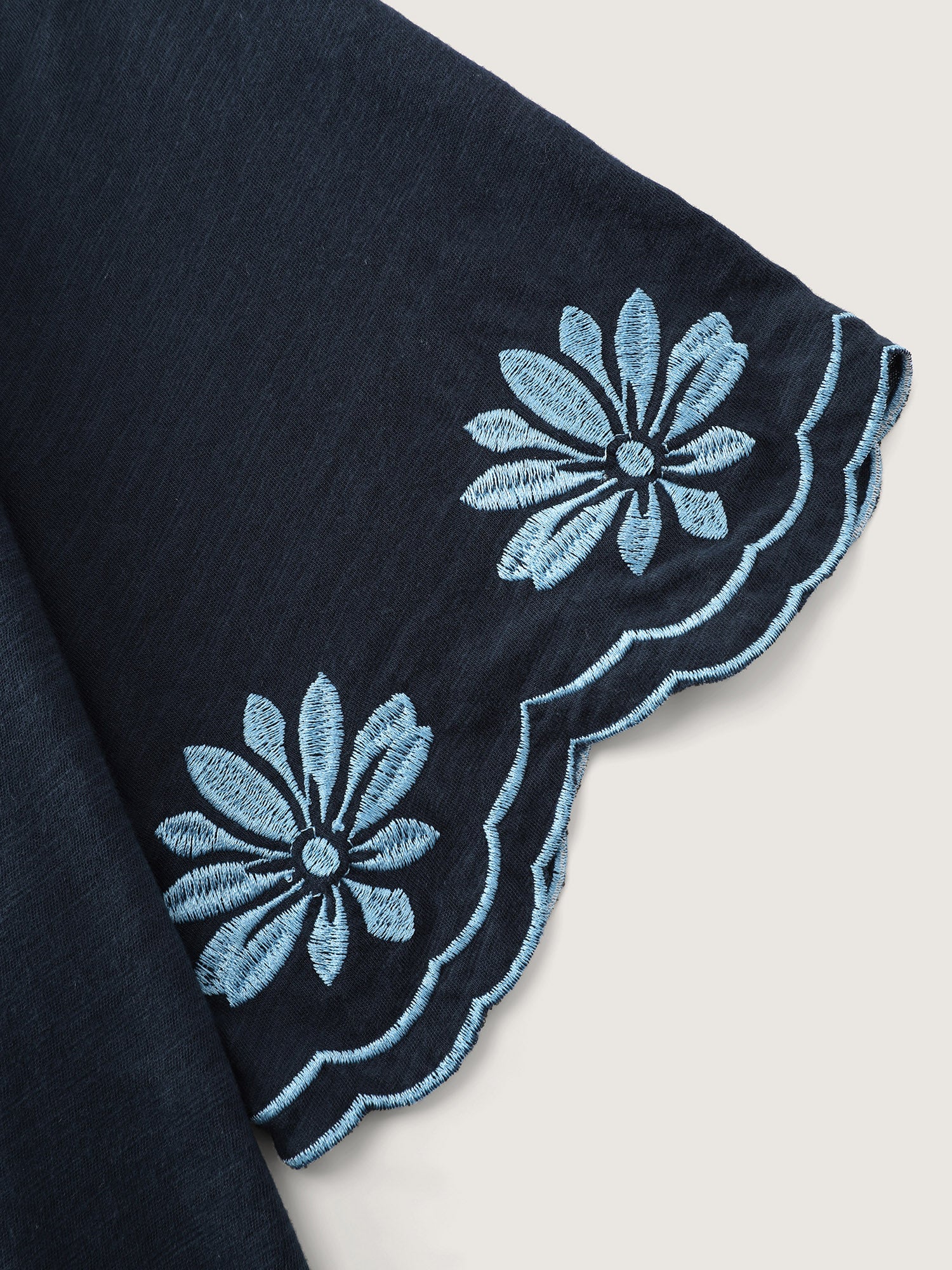 Cotton Stretchy V-Neck Floral Print T-Shirt - Image 6