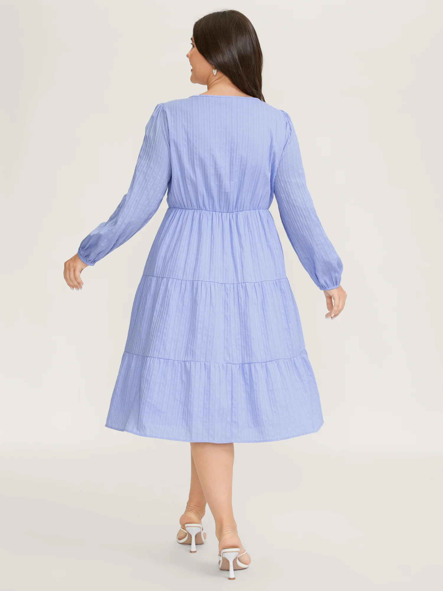 Cotton Textured Bow-Tie Detail Tiered Midi Dress - Image 4