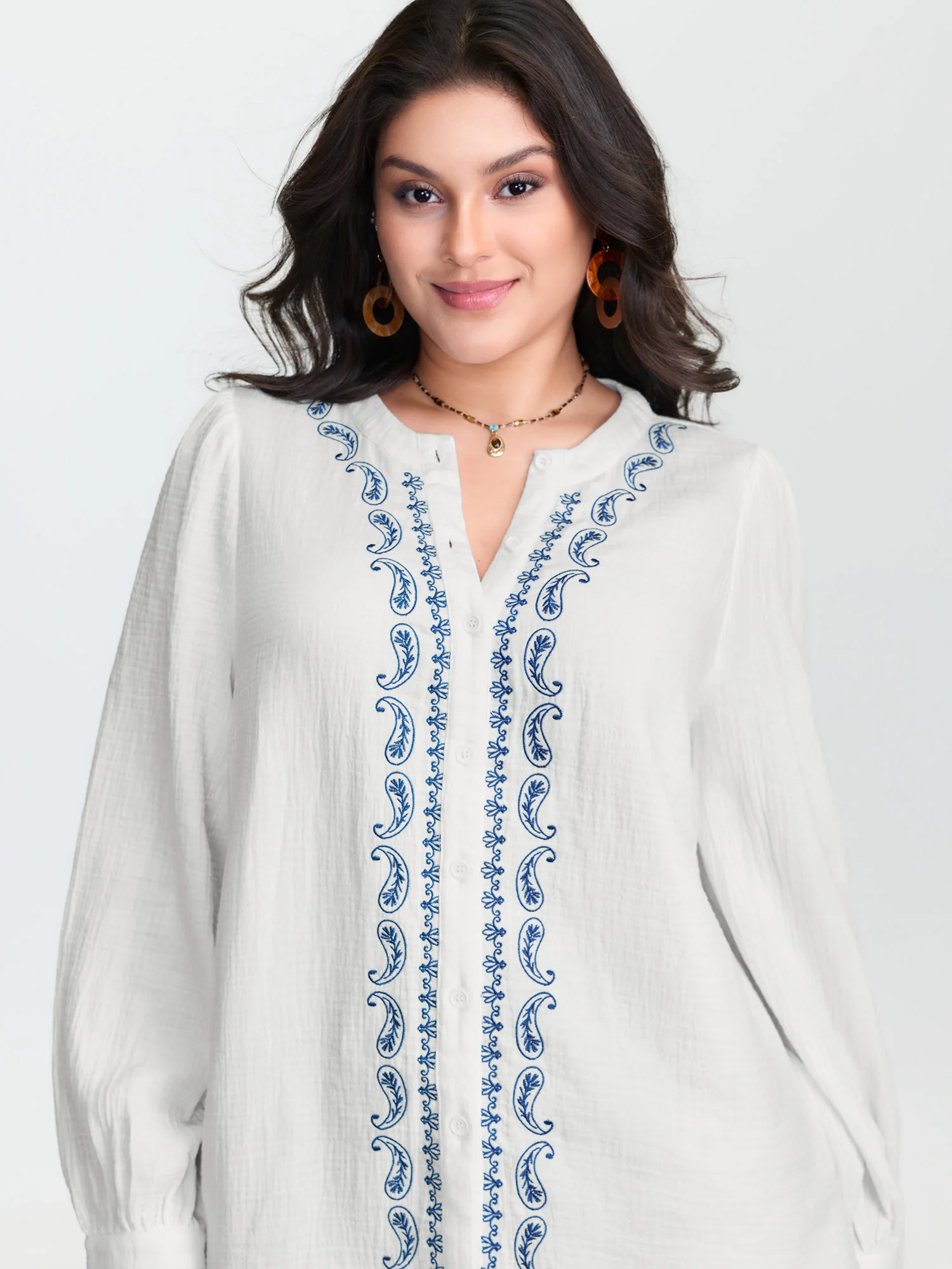 Cotton Textured Embroidered Notched Collar Blouse - Image 3
