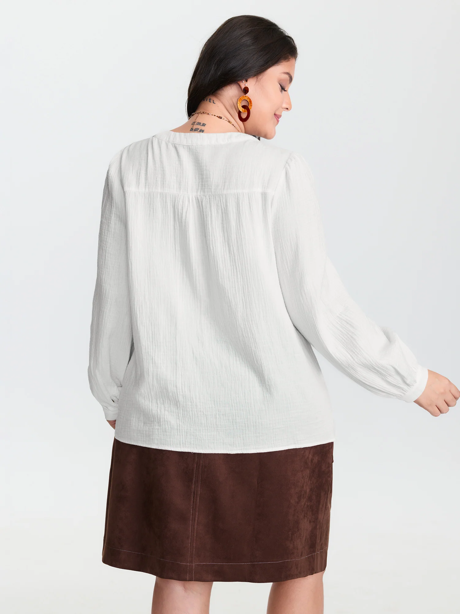 Cotton Textured Embroidered Notched Collar Blouse - Image 5