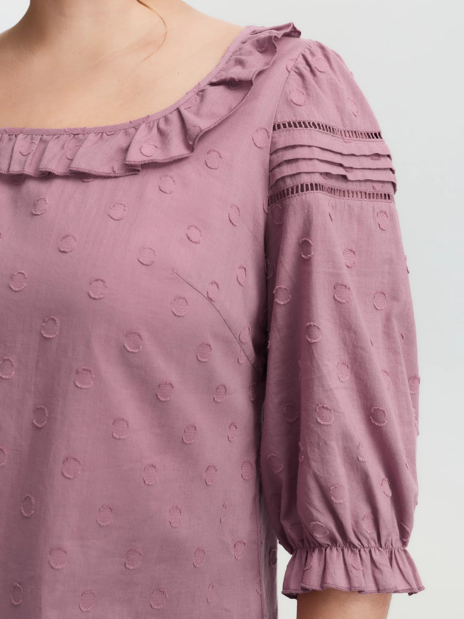 Cotton Textured Jacquard Puffy Sleeve Blouse - Image 4