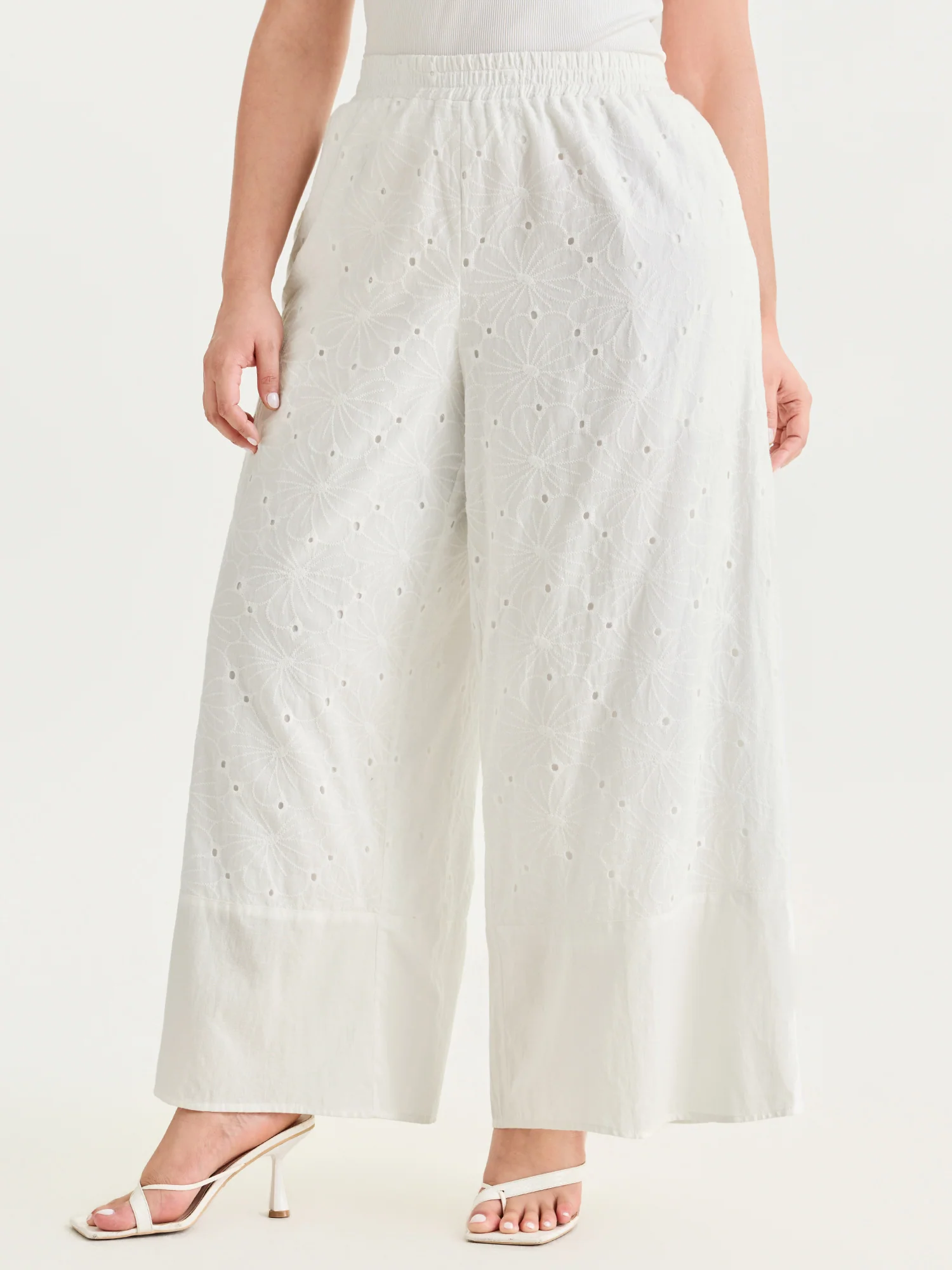 Cotton Textured Pocket Wide Leg Pants - Image 2