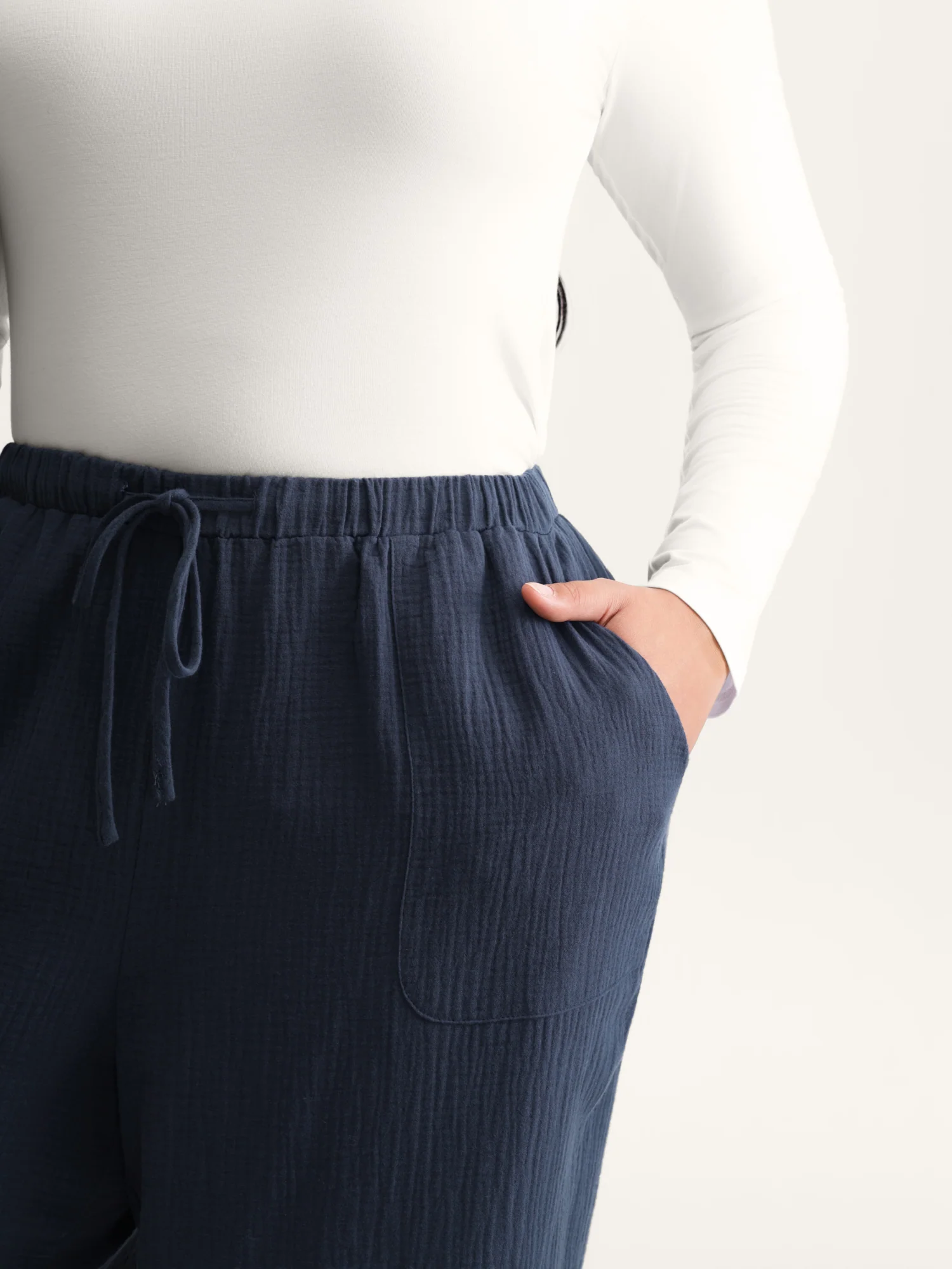 Cotton Textured Waist Drawstring Straight-Leg Pants - Image 3