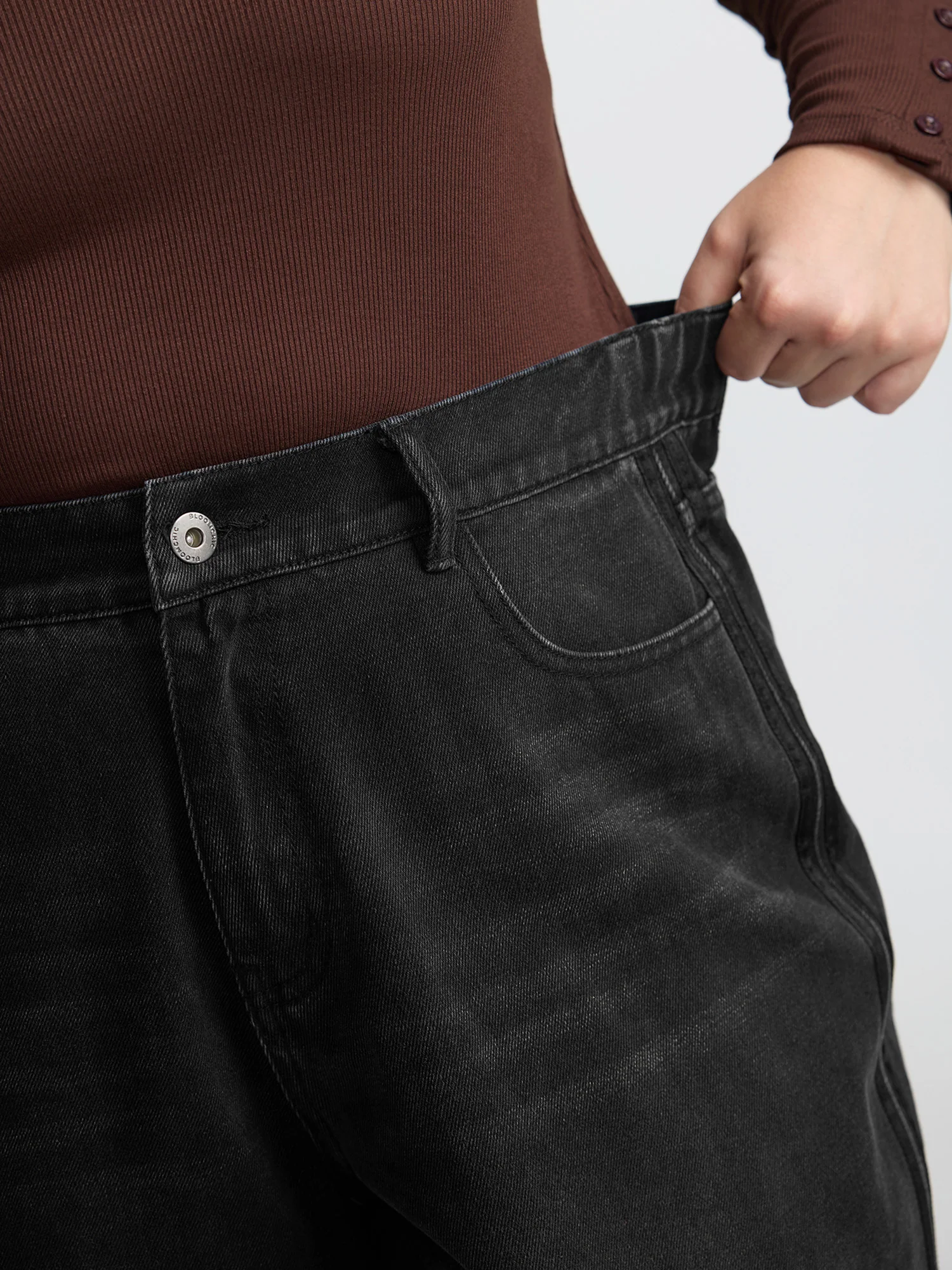 Cotton Vintage Wash Stretchy Boyfriend Jeans - Image 3