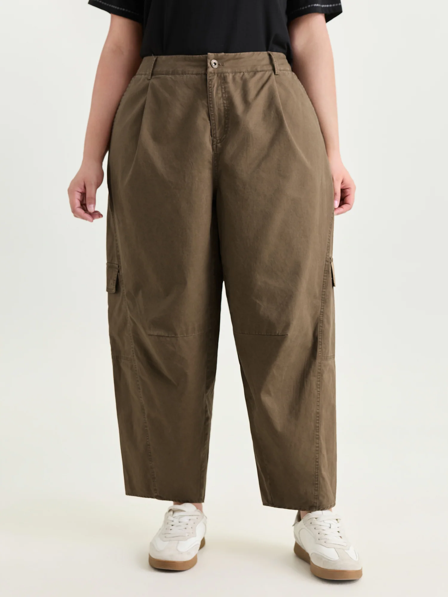 Cotton Distressed Washed Pleated Cargo Pants - Image 2