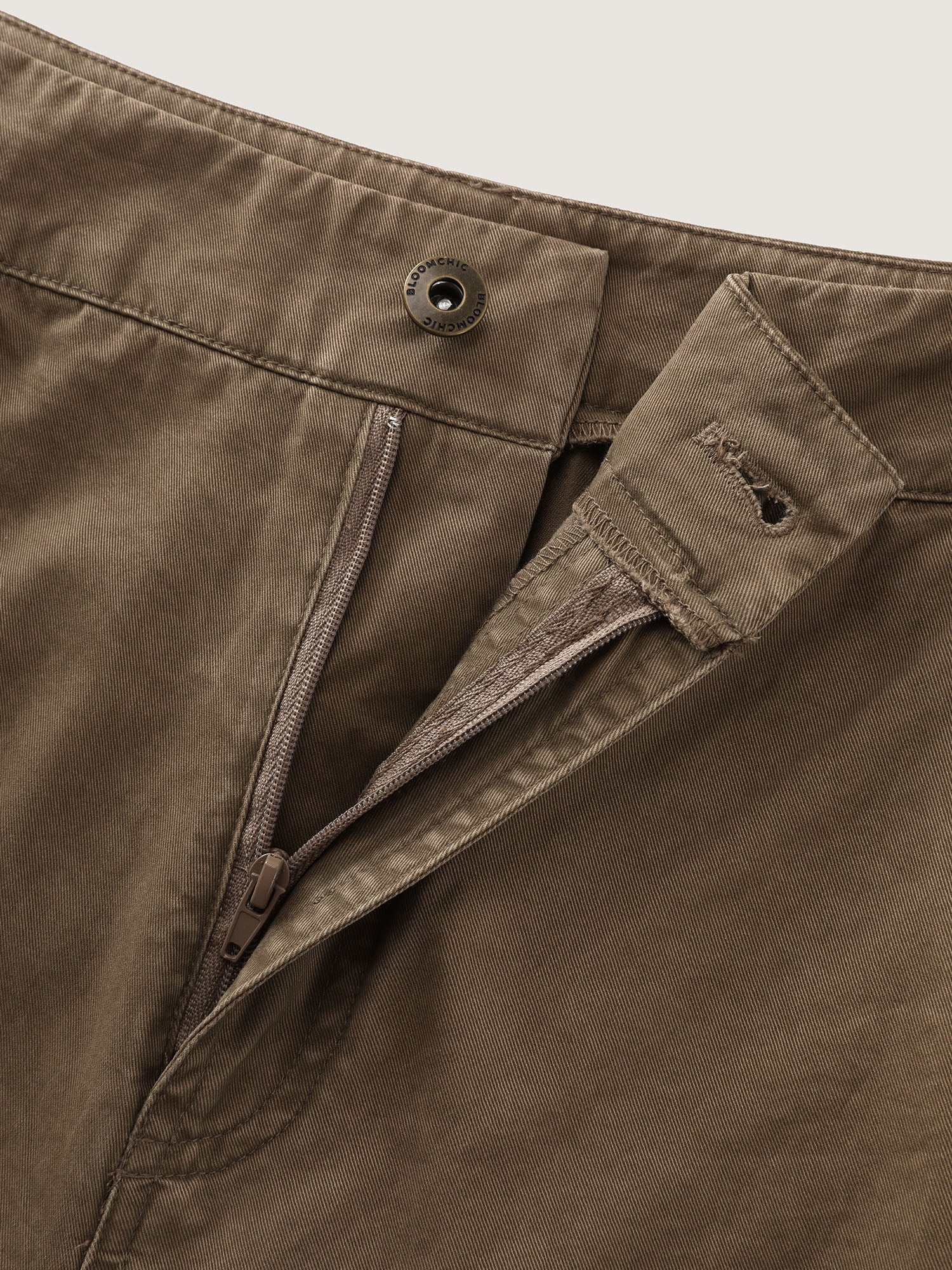 Cotton Distressed Washed Pleated Cargo Pants - Image 7