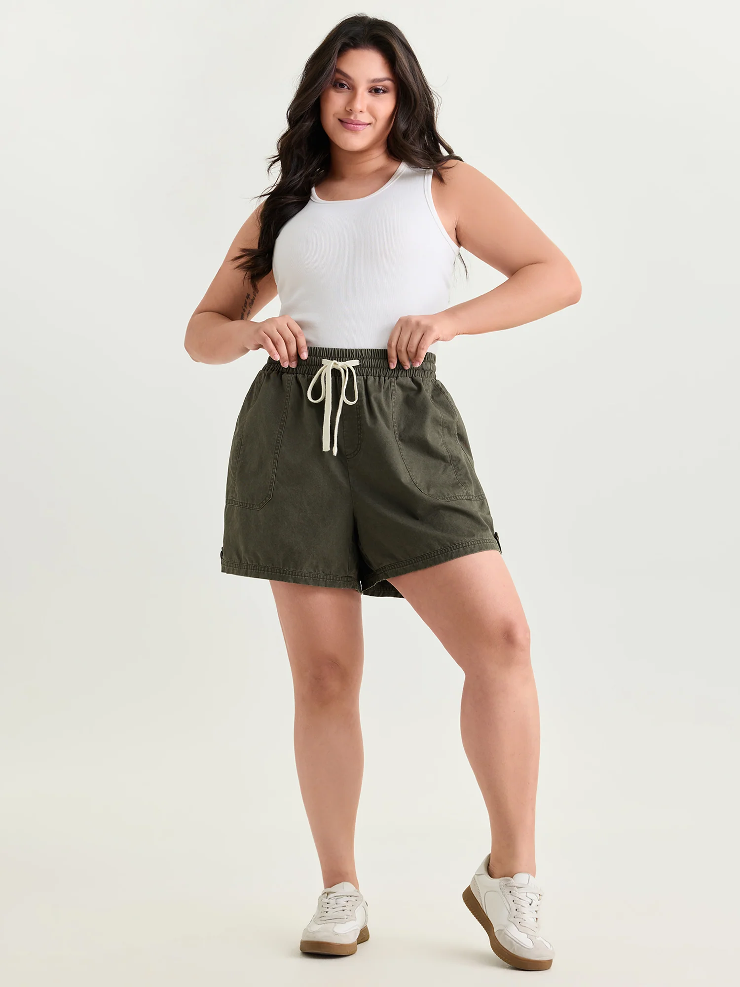 Cotton Washed And Distressed Straight-Leg Shorts