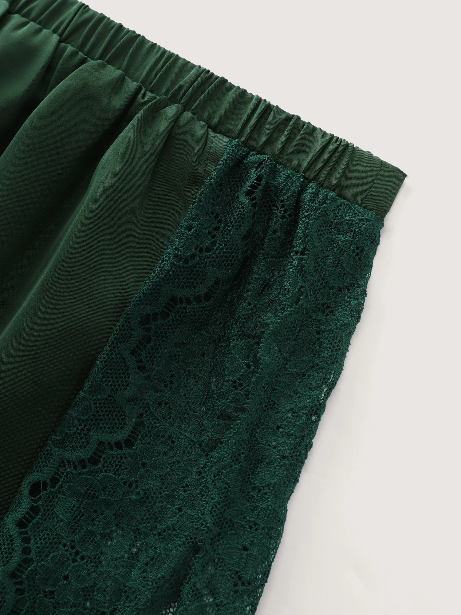 Cowl Neckline Lace Trim Two-Piece Lounge Set - Image 11