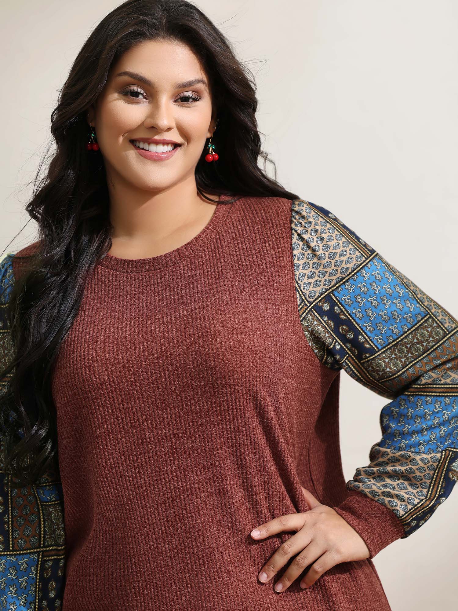 Cozy Collage Print Sleeve Contrast Sweatshirt - Image 2