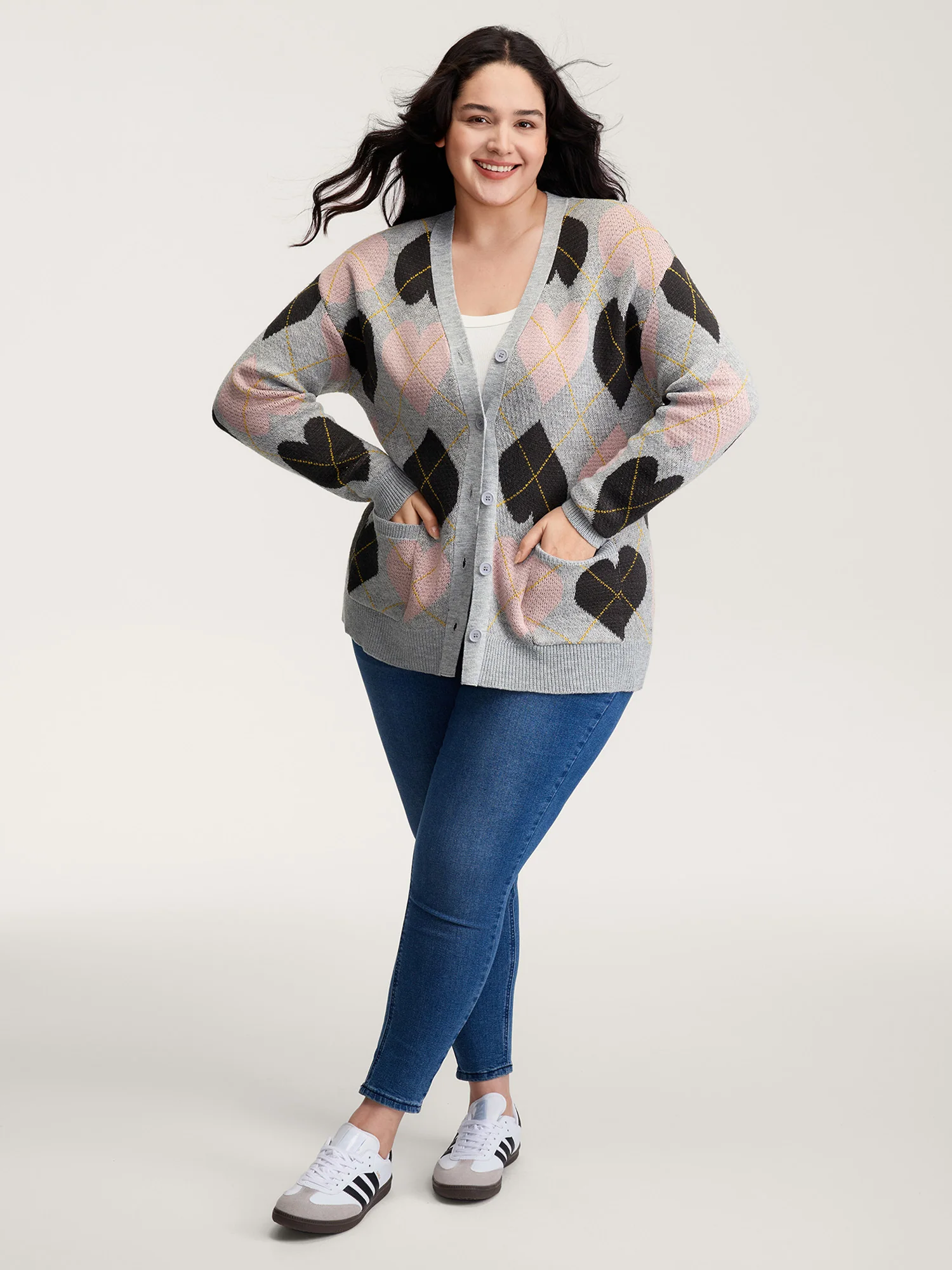 Cozy Hearts Jacquard Pattern Pockets Knit Cardigan - Image 3