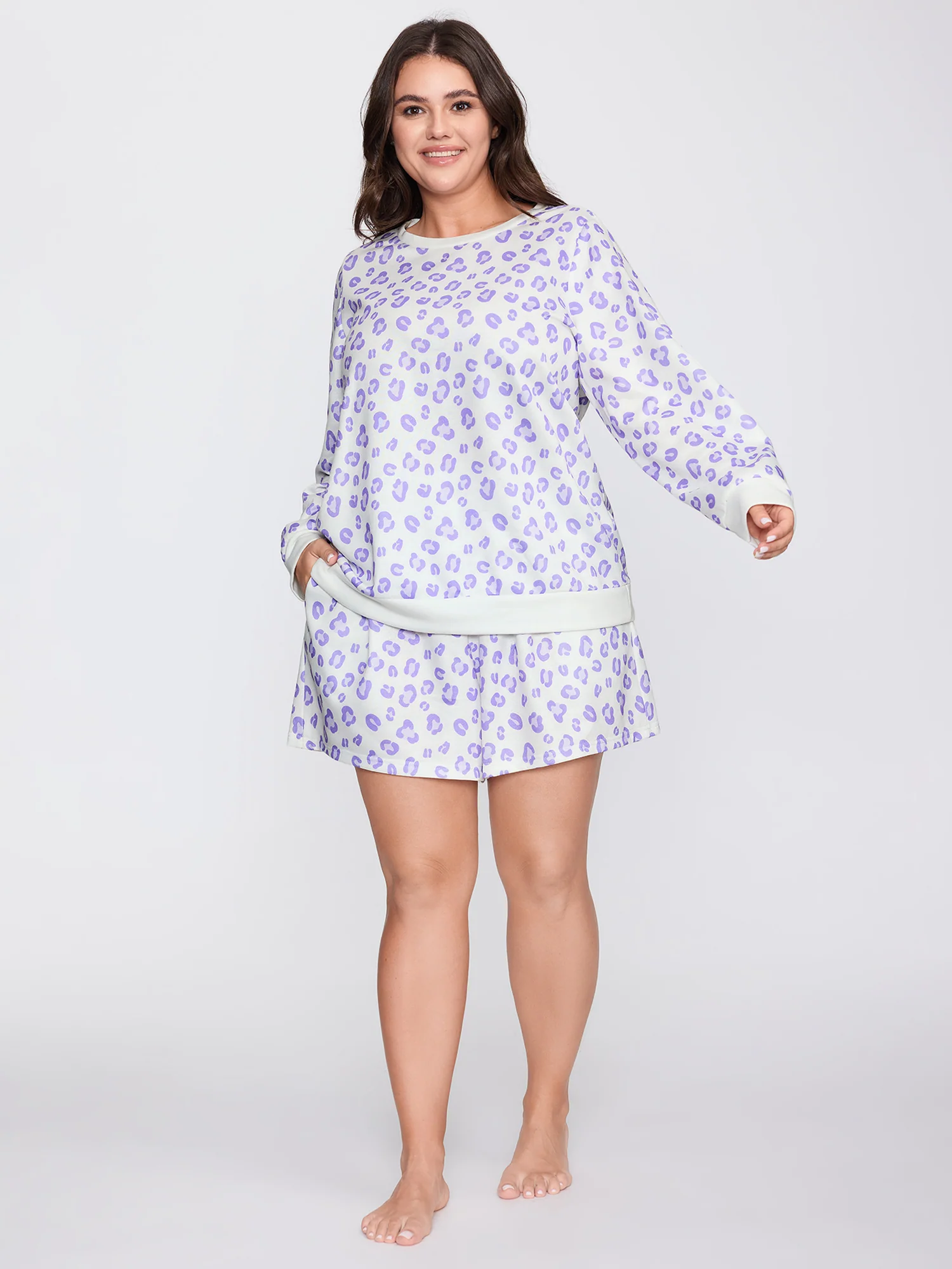 Cozy Leopard Print Contrast Loungewear Set - Image 5
